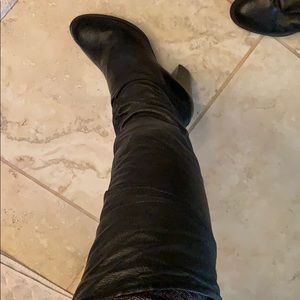 Bronx black leather boots